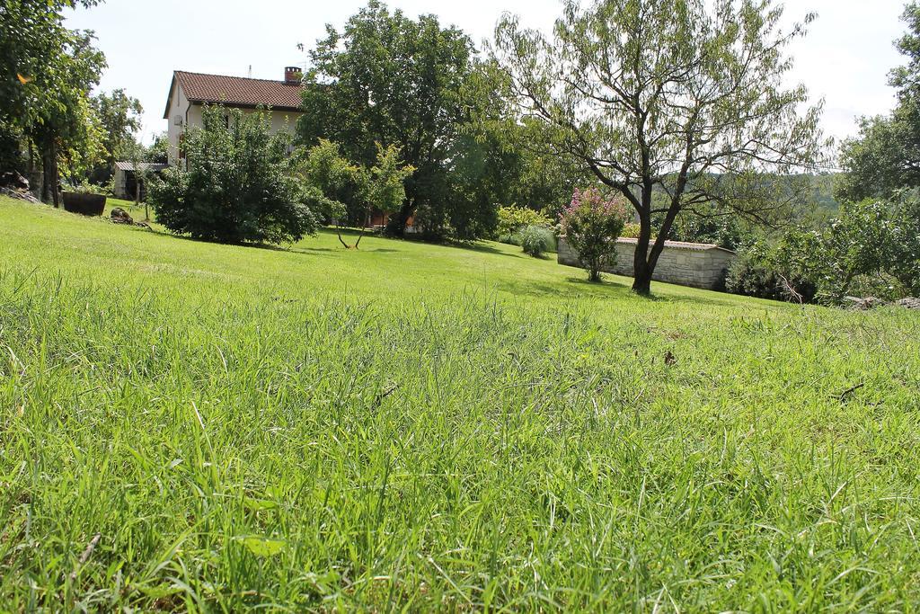 Apartments Mestri Grožnjan Zewnętrze zdjęcie