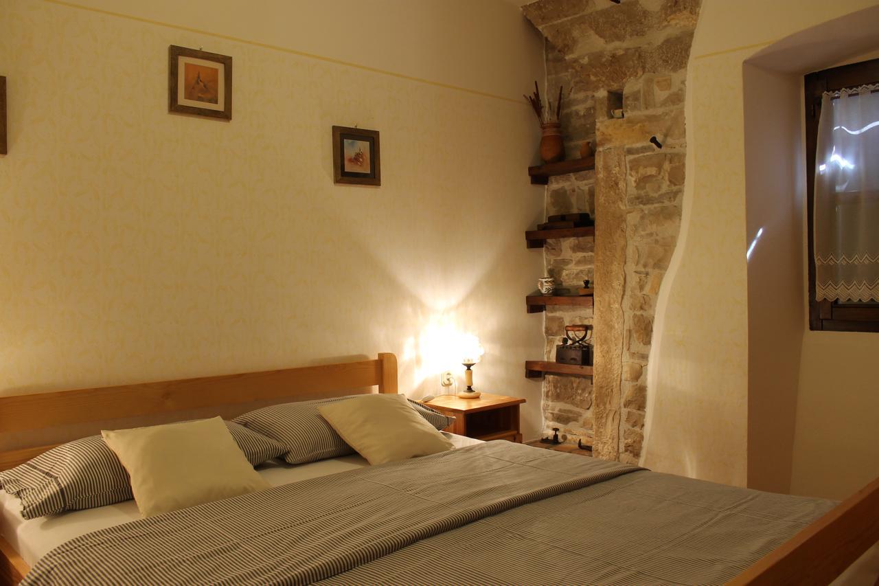 Apartments Mestri Grožnjan Zewnętrze zdjęcie