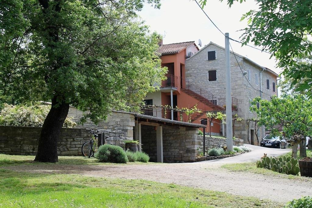 Apartments Mestri Grožnjan Zewnętrze zdjęcie